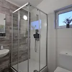 Aria In Villa *