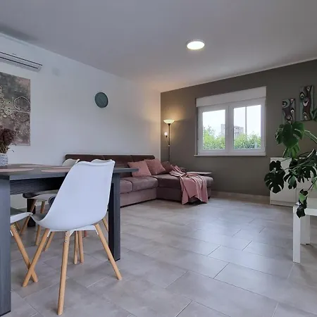 Villa Aria In *